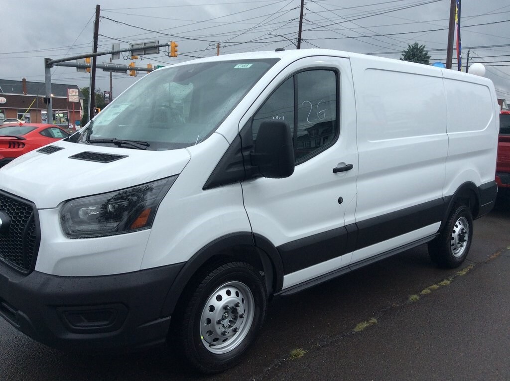 2025 Ford Transit photo 4