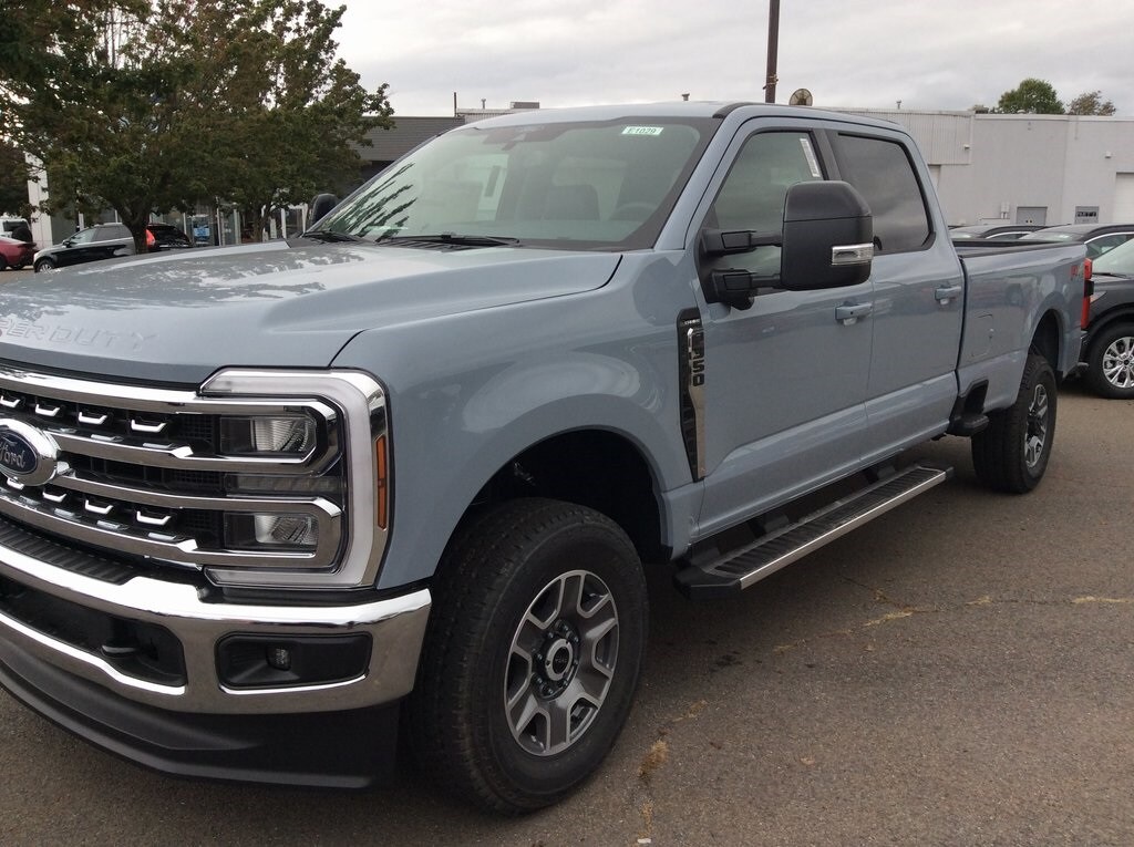 2026 Ford F-350 photo 4