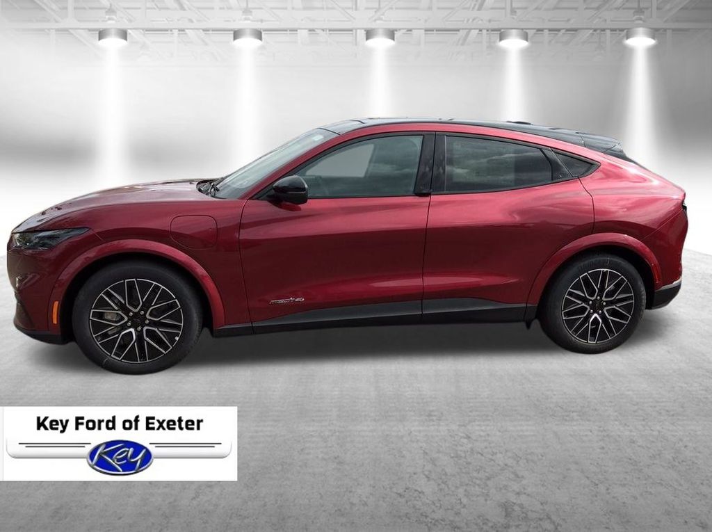 2025 Ford Mustang Mach-E GT - Photo 16