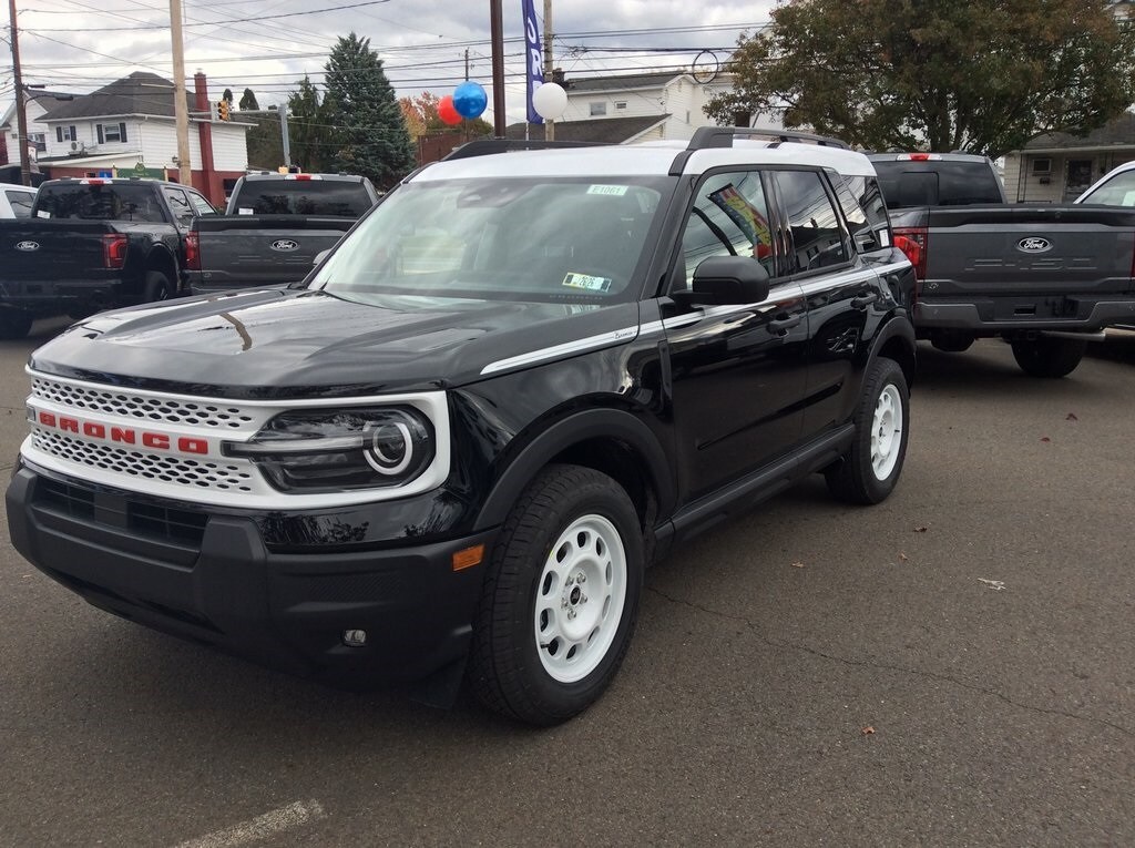 2025 Ford Bronco Sport Heritage photo 4