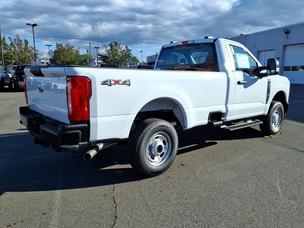 2026 Ford F-250 photo 3