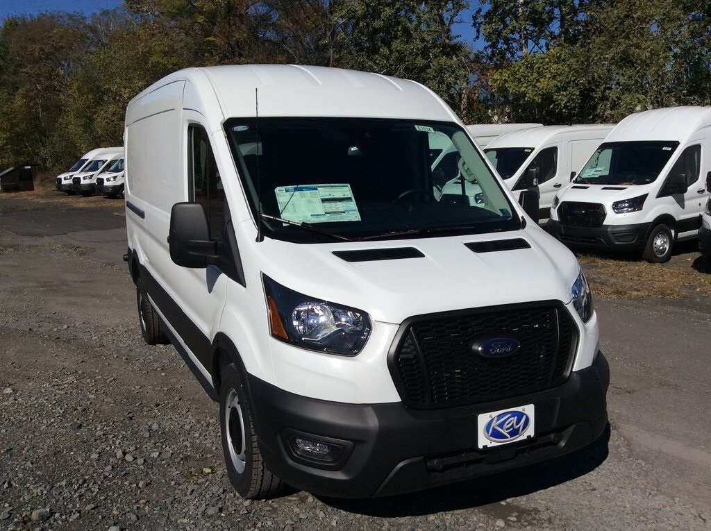2025 Ford Transit photo 2