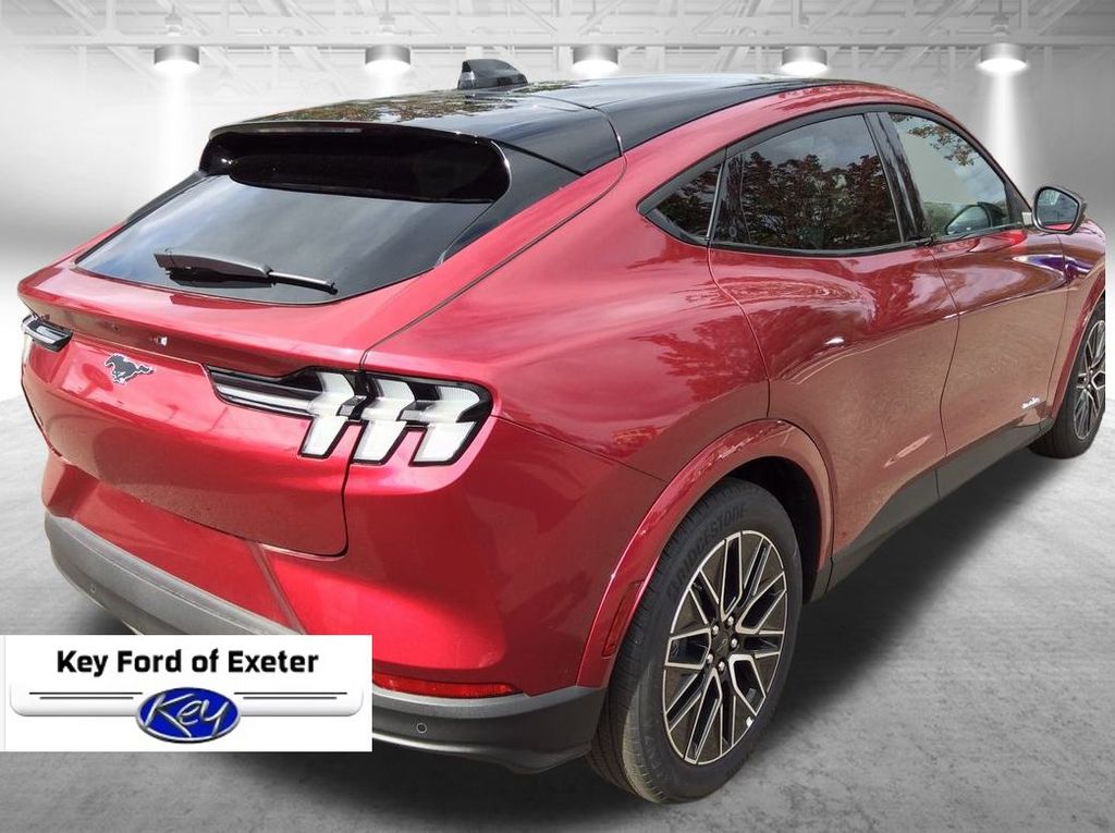 2025 Ford Mustang Mach-E GT - Photo 20