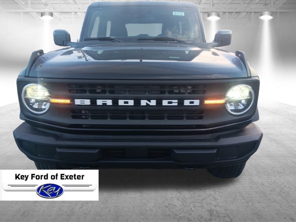 New 2025 Ford Bronco Base SUV