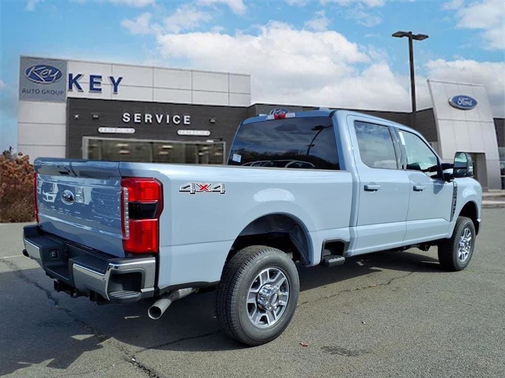 New 2026 Ford F-350SD Lariat Truck