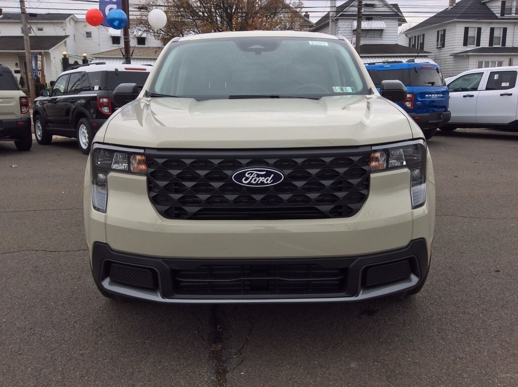 2025 Ford Maverick XLT photo 3