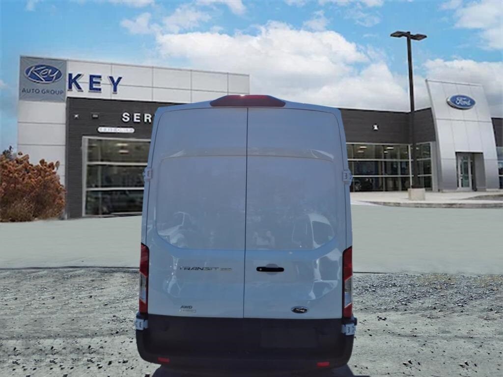 2025 Ford Transit photo 3