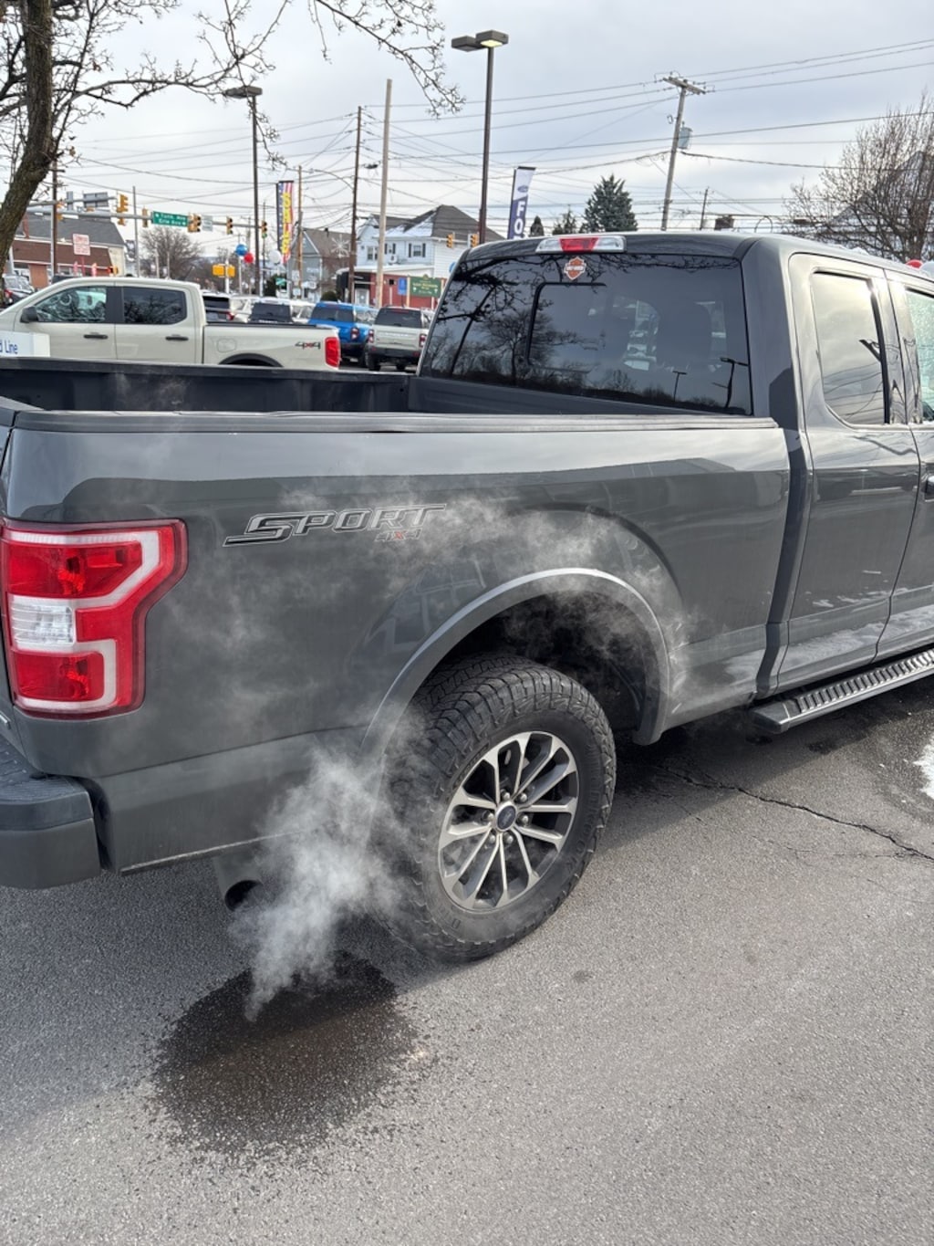 Used 2020 Ford F-150 XLT Truck