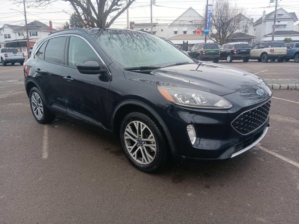 2021 Ford Escape SEL's photo