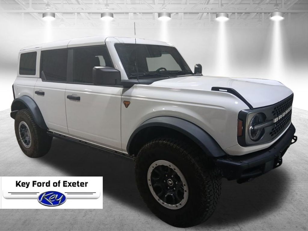 2025 Ford Bronco SUV 