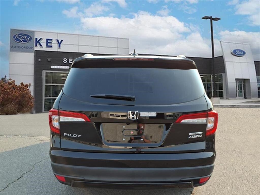 2022 Honda Pilot Special Edition photo 4