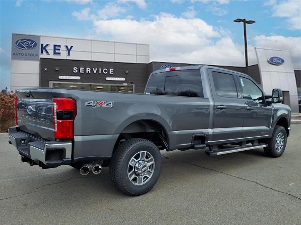 New 2026 Ford F-350SD Lariat Truck