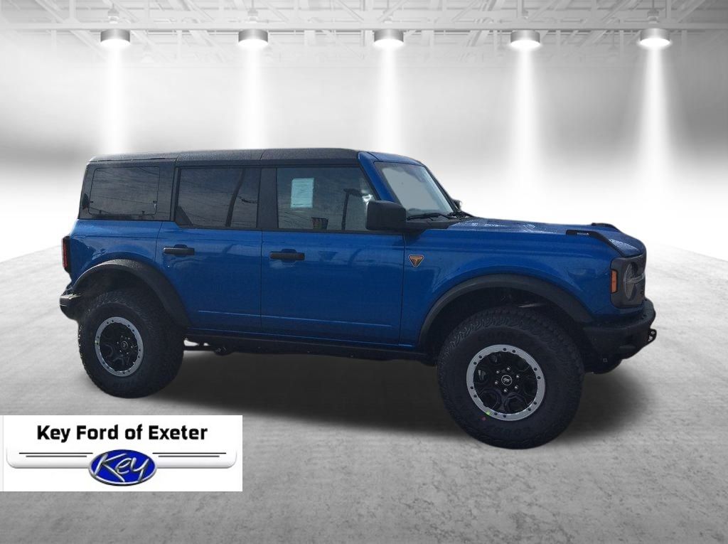 2025 Ford Bronco SUV 