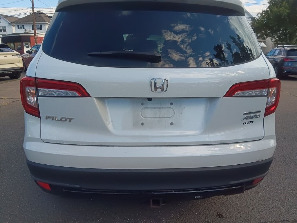 2022 Honda Pilot Special Edition photo 3
