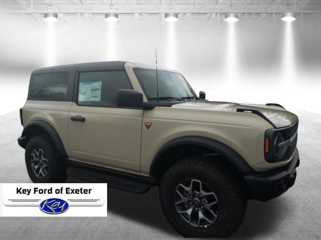 2025 Ford Bronco SUV 