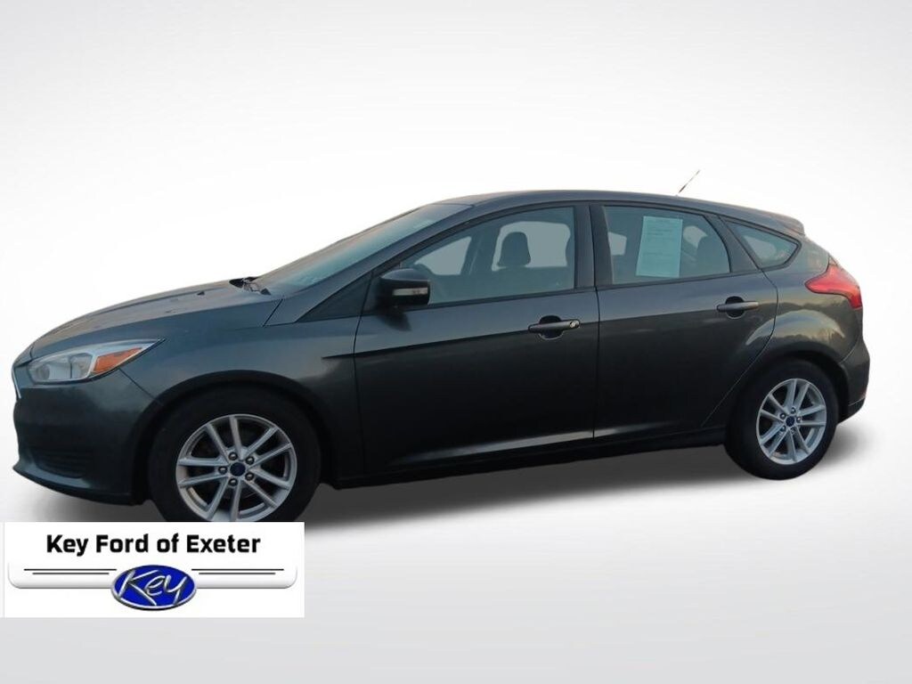 Used 2017 Ford Focus SE Hatchback