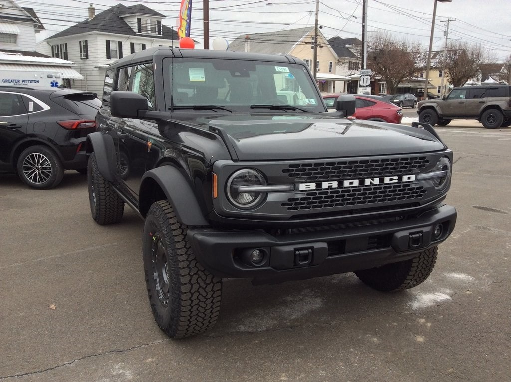 New 2025 Ford Bronco Badlands SUV