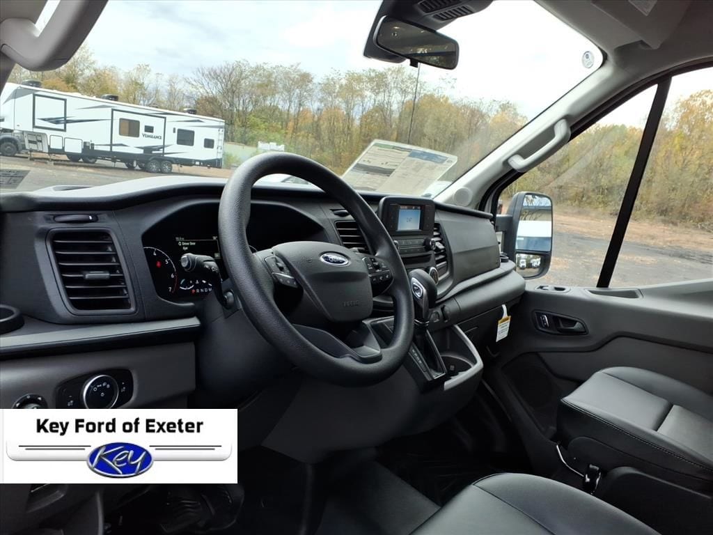 2025 Ford Transit Van Base - Photo 11