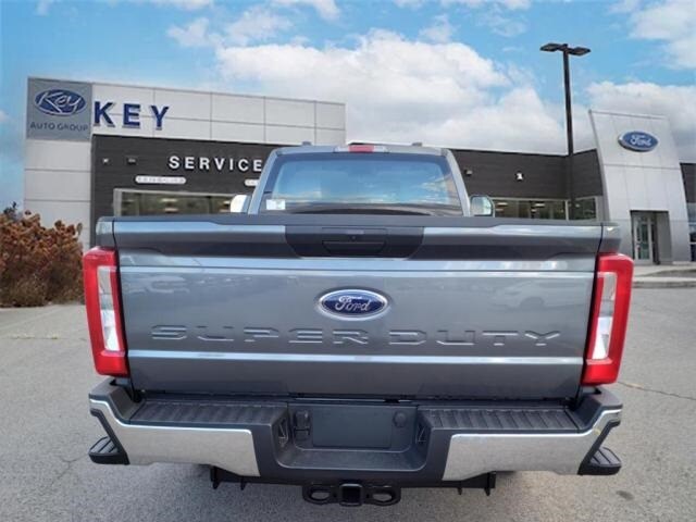 2024 Ford F-350 photo 4