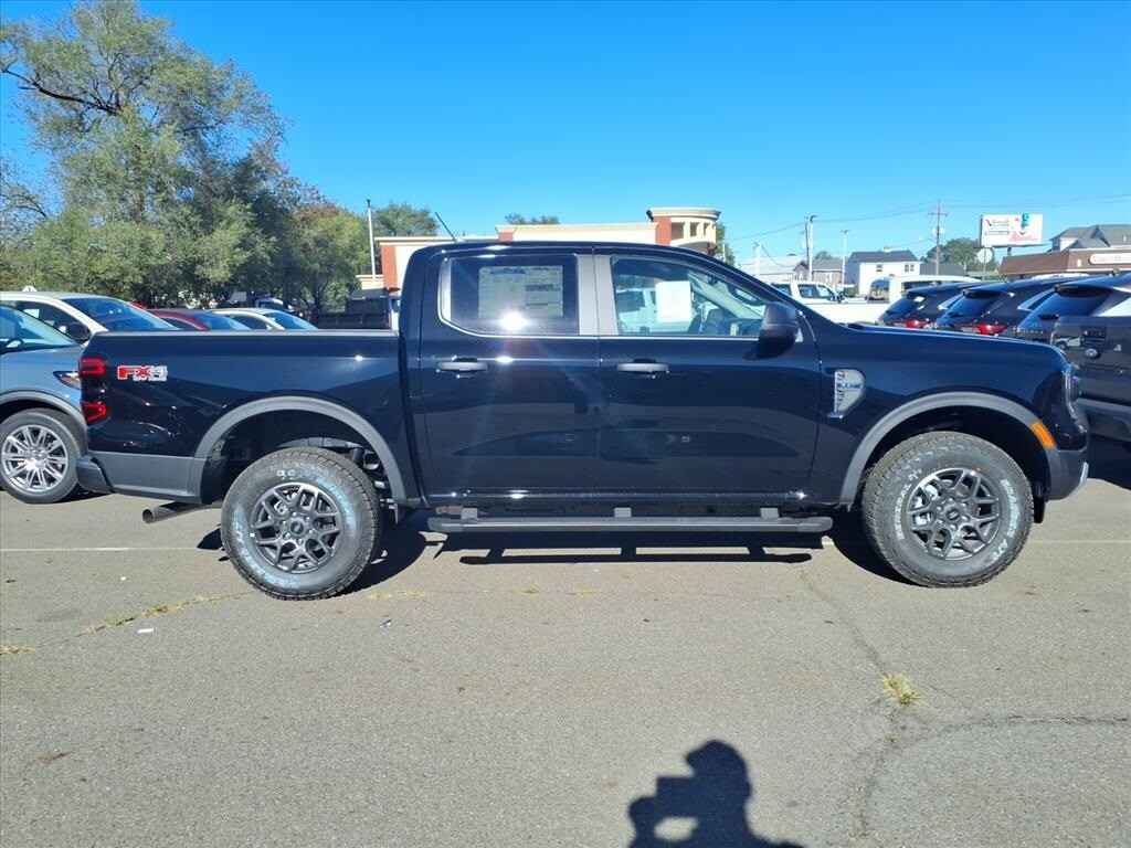 2025 Ford Ranger XLT photo 2