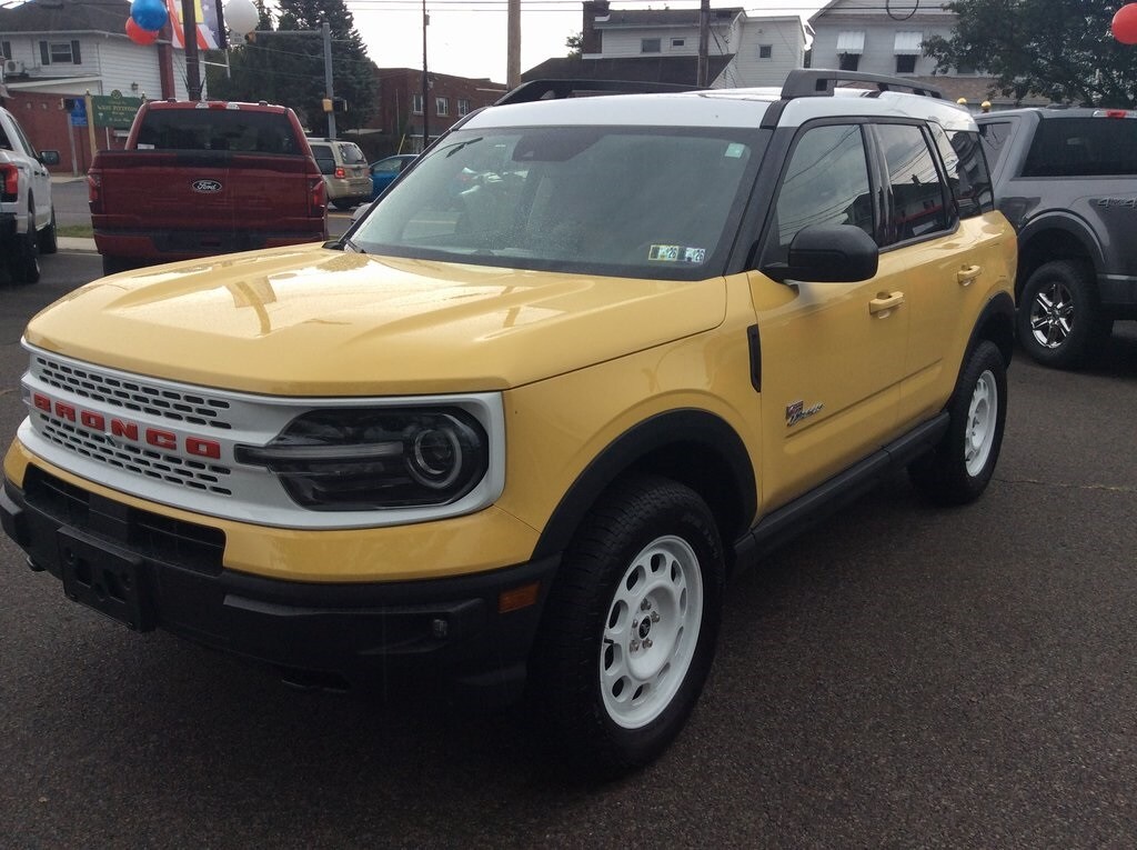 2023 Ford Bronco Sport Heritage photo 2