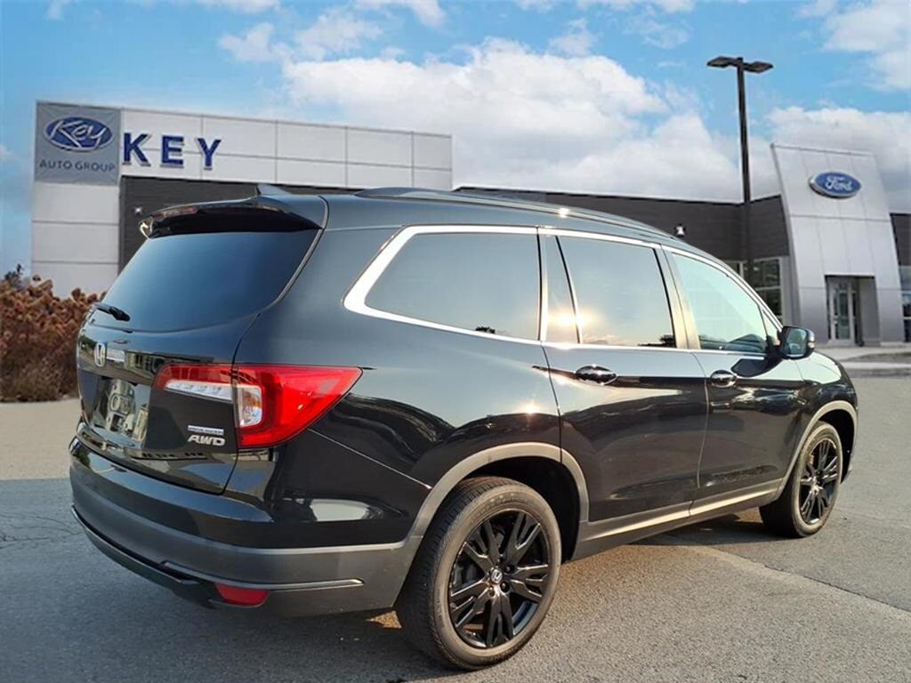 2022 Honda Pilot Special Edition photo 3