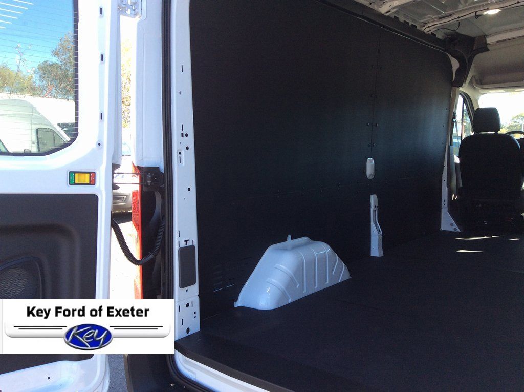 2025 Ford Transit Van Base - Photo 25
