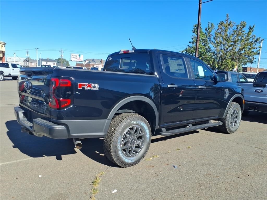 2025 Ford Ranger XLT photo 3
