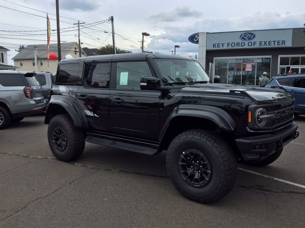 2025 Ford Bronco Raptor photo 2
