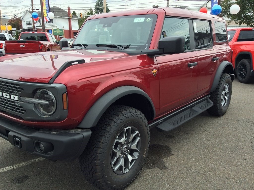 2025 Ford Bronco Badlands photo 4
