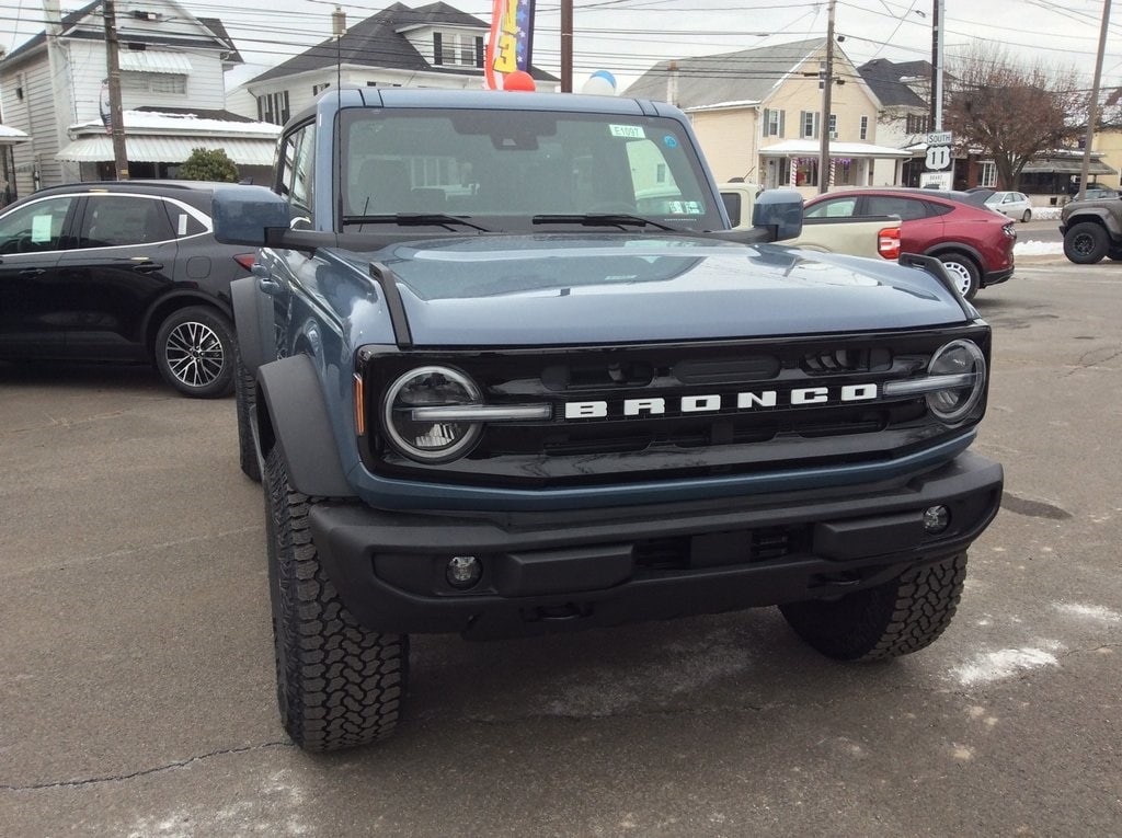New 2025 Ford Bronco Outer Banks SUV