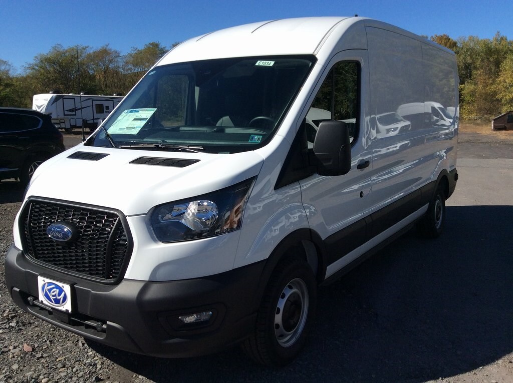 2025 Ford Transit photo 4
