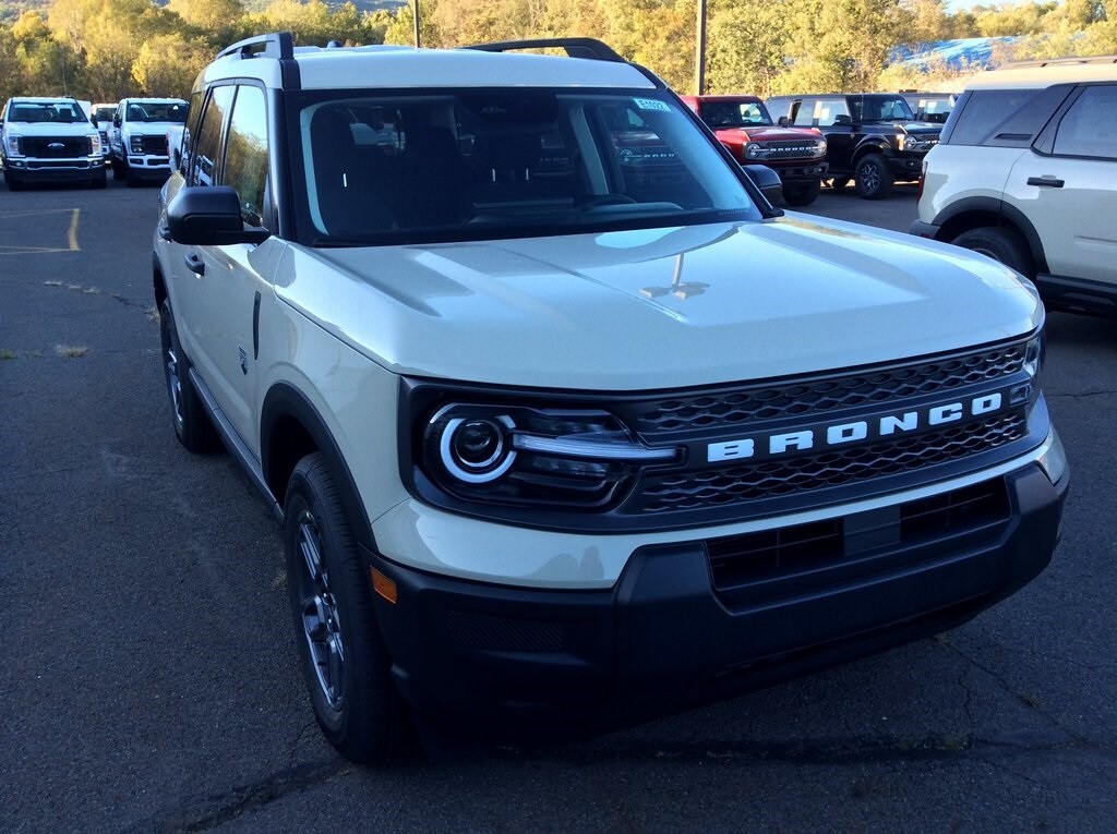 2025 Ford Bronco Sport Big Bend photo 2