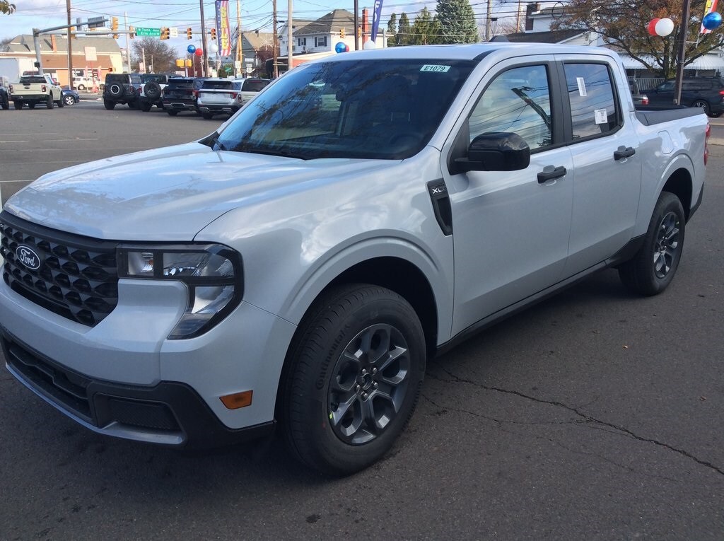 2025 Ford Maverick XLT photo 4
