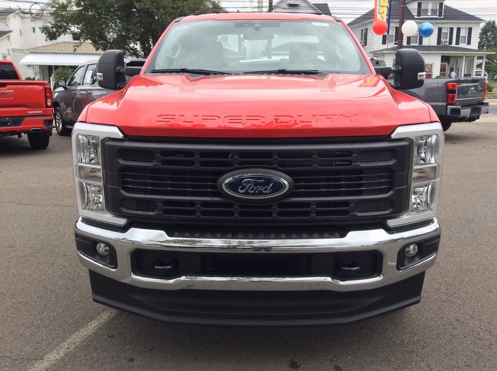 2026 Ford F-250 photo 3