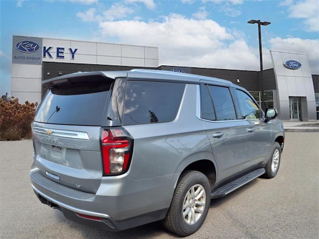 2023 Chevrolet Tahoe LT photo 3