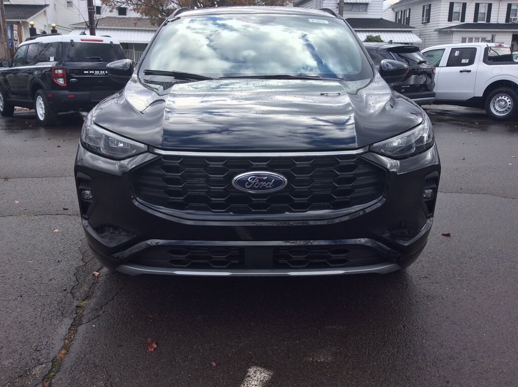 2026 Ford Escape Hybrid ST-Line Elite photo 3
