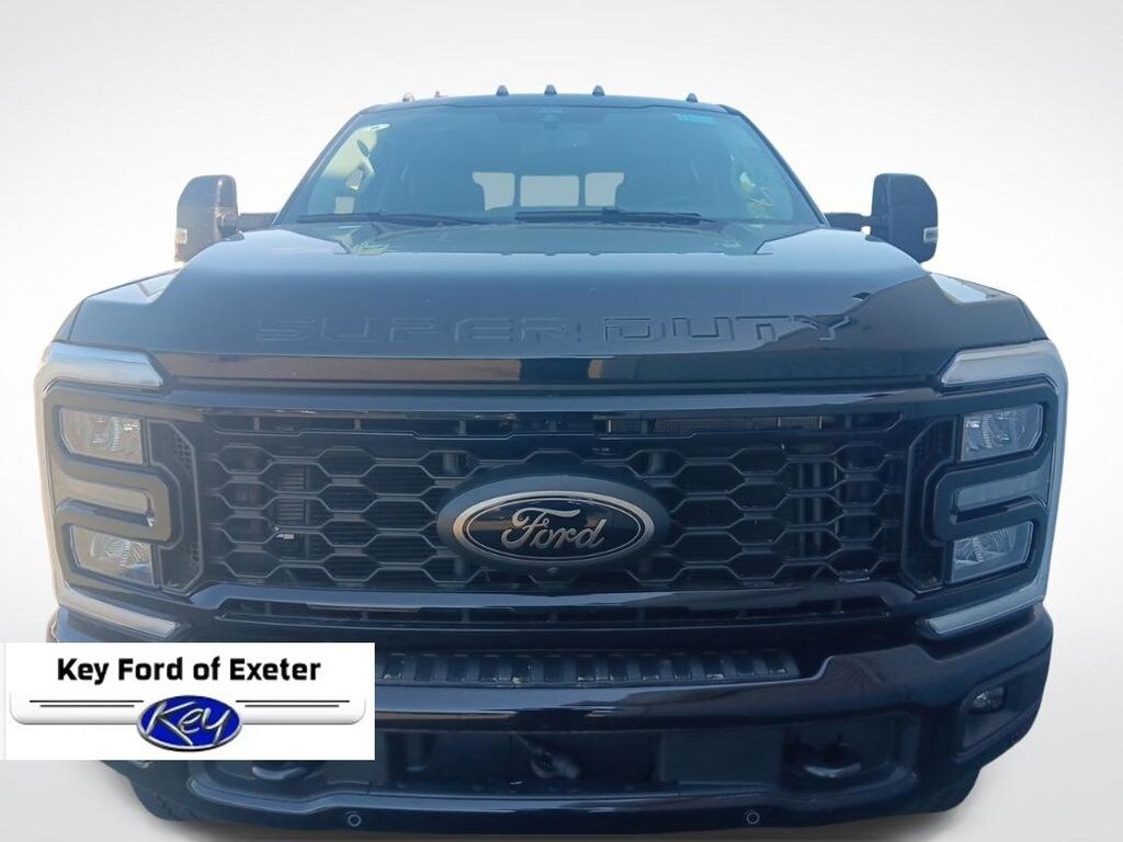 Certified 2025 Ford F-250SD Lariat Truck