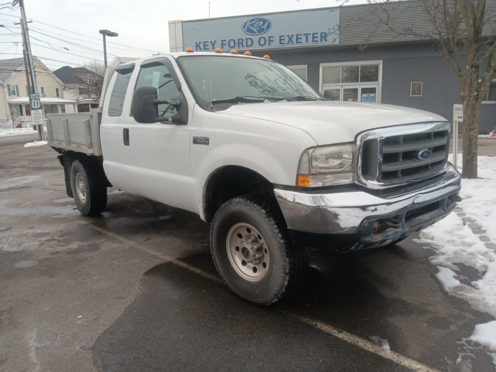 2004 Ford F-250 Super Duty XL's photo