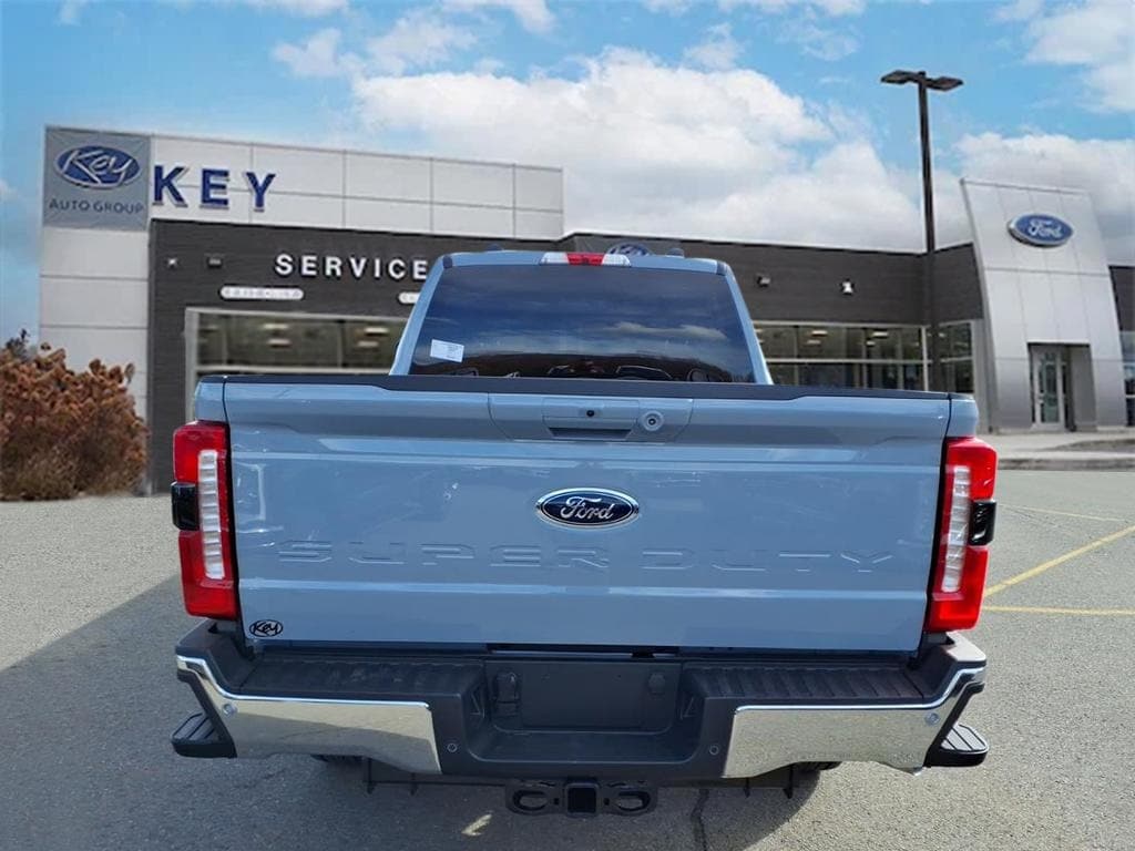 New 2026 Ford F-350SD Lariat Truck