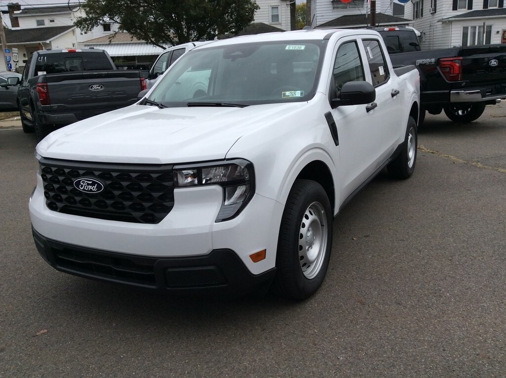 2025 Ford Maverick XL photo 3