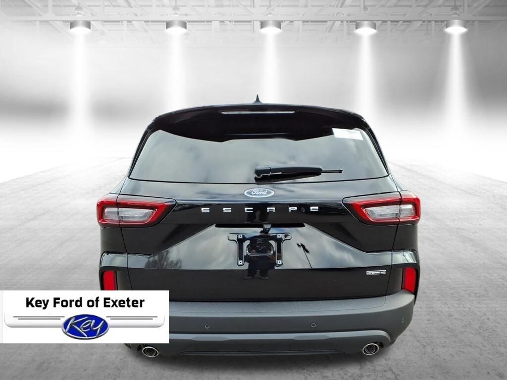 New 2026 Ford Escape Hybrid ST-Line Select SUV