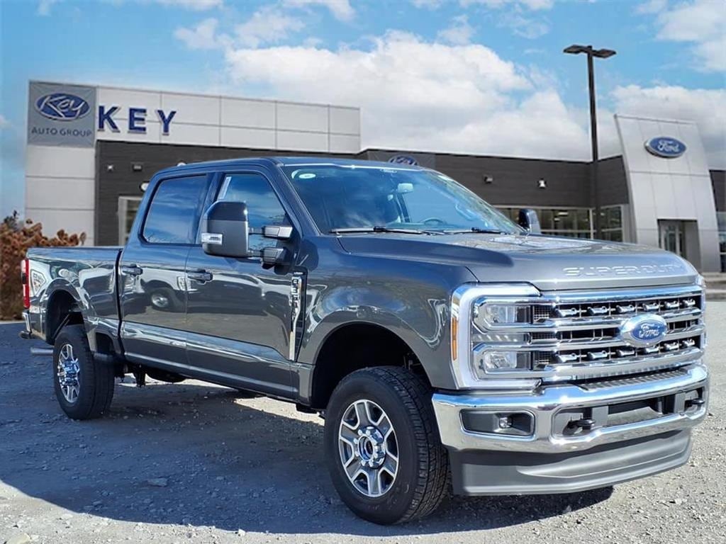 New 2026 Ford F-350SD Lariat Truck