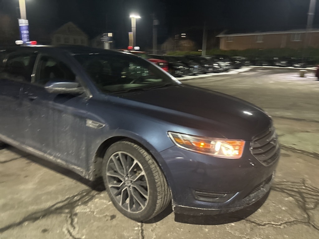Used 2019 Ford Taurus SEL Sedan