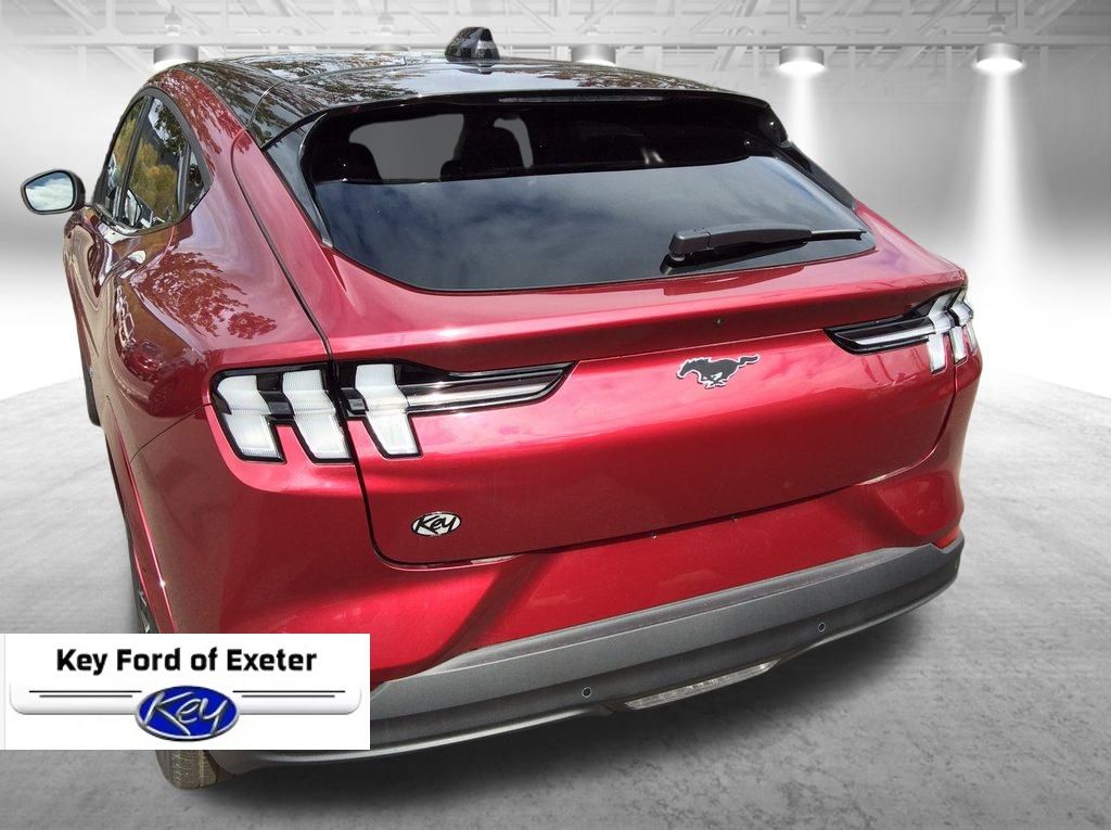 2025 Ford Mustang Mach-E GT - Photo 18