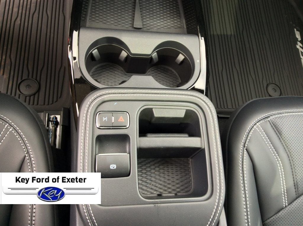 2025 Ford Mustang Mach-E GT - Photo 33