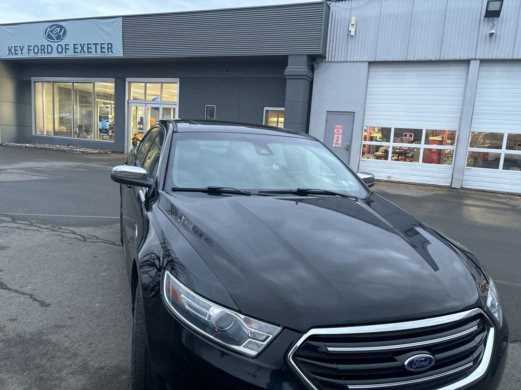 Used 2018 Ford Taurus Limited Sedan