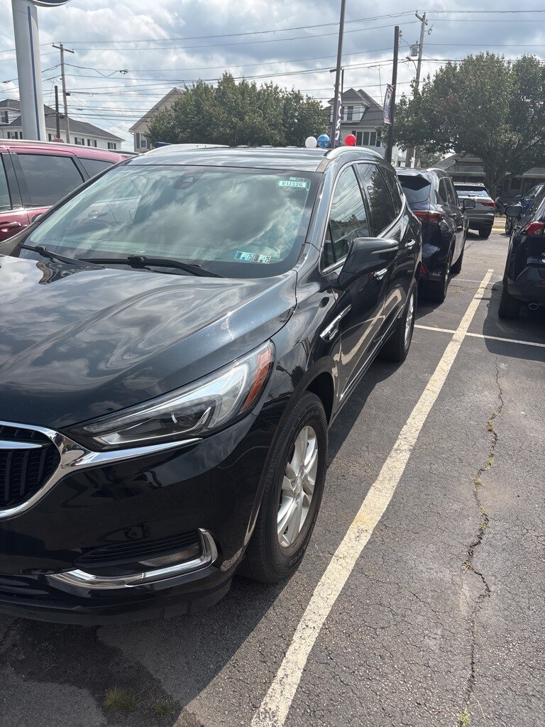 2021 Buick Enclave Premium photo 2