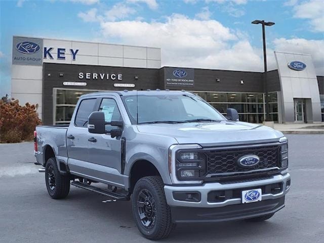 2024 Ford F-350 Super Duty XL's photo