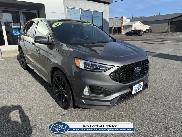 2023 Ford Escape ST-Line Select's photo